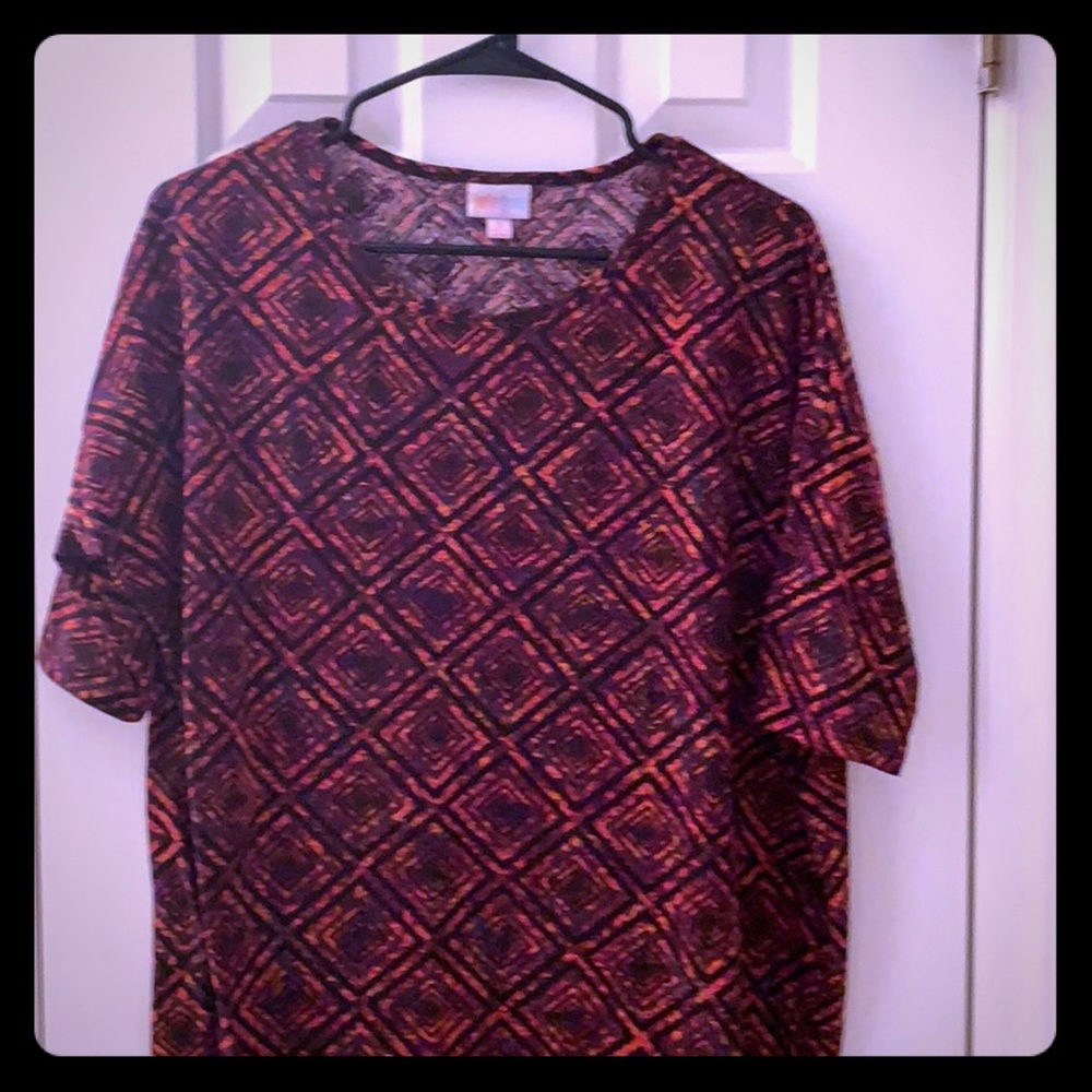 Lula Roe Irma size S